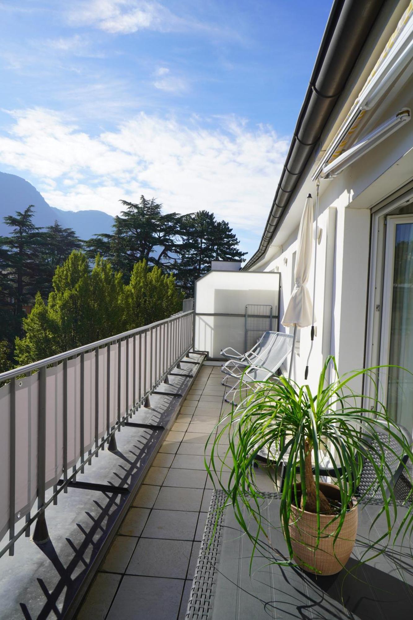 Apartment Roma Merano Bagian luar foto