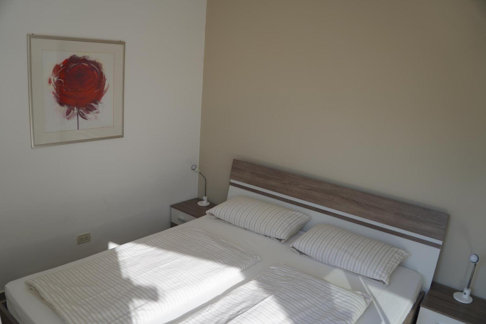 Apartment Roma Merano Bagian luar foto
